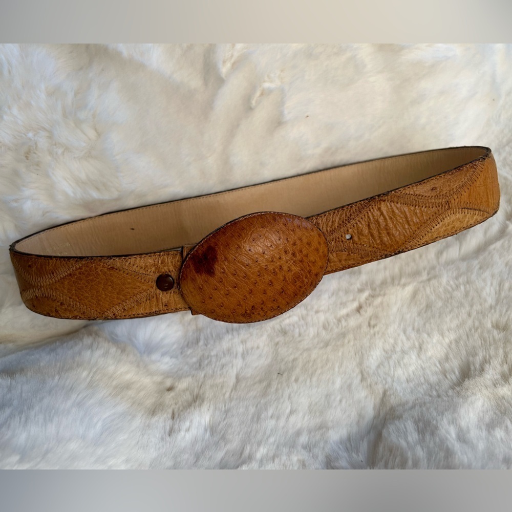 Montano‎ Exotic Tan Ostrich Avestruz Leather women’s Belt w/Oval buckle Sz-32. D